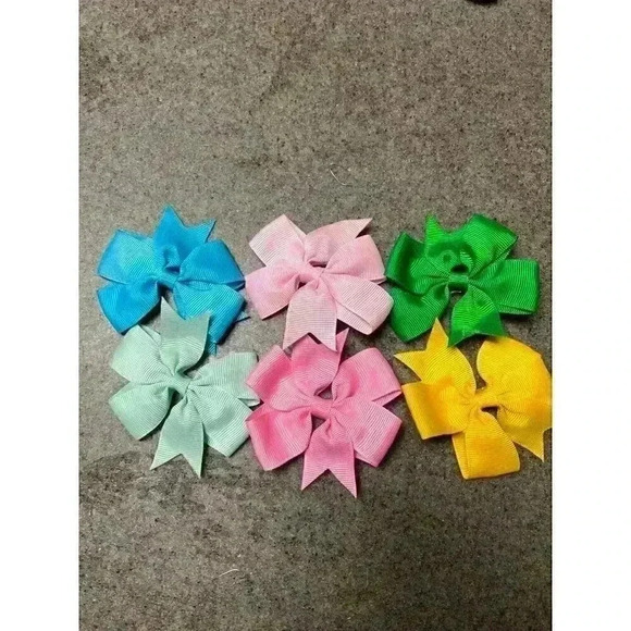 Other - Grosgrain ribbon hair bows on alligator clips